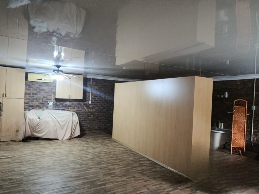 3 Bedroom Property for Sale in Leeupoort Limpopo