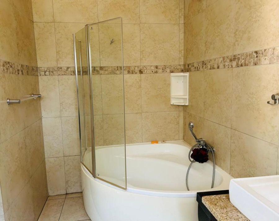 4 Bedroom Property for Sale in Mokopane Central Limpopo