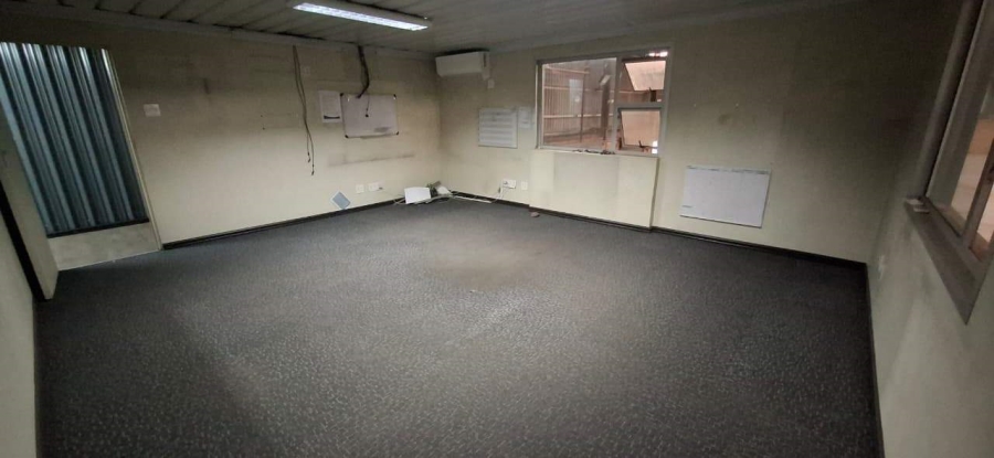 To Let Commercial Property for Rent in Nirvana Industrial Limpopo