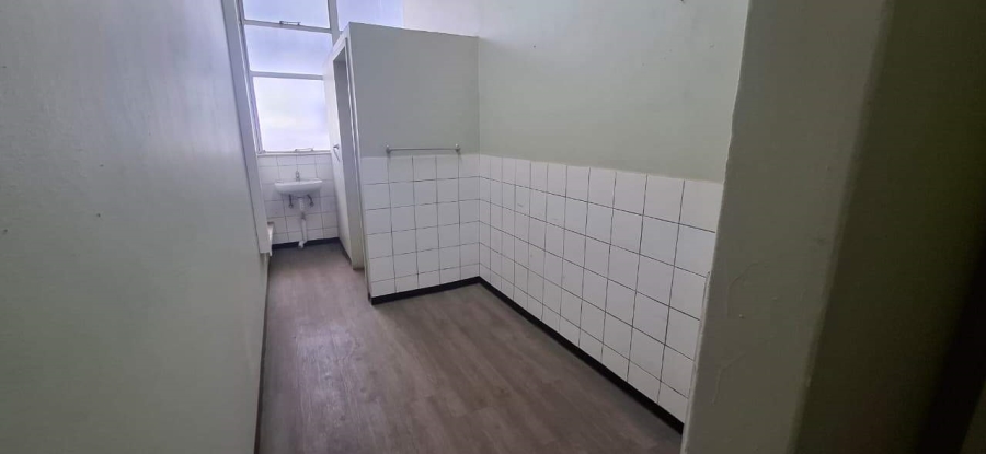 To Let Commercial Property for Rent in Nirvana Industrial Limpopo