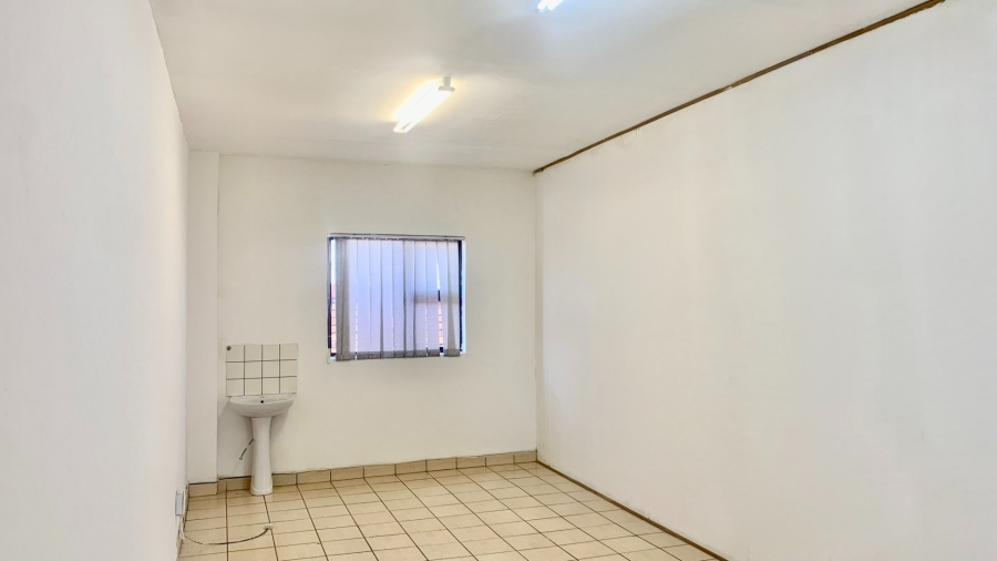 To Let commercial Property for Rent in Polokwane Central Limpopo