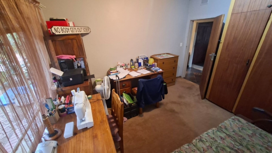 4 Bedroom Property for Sale in Chroompark Limpopo