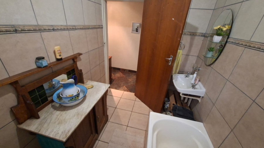 4 Bedroom Property for Sale in Chroompark Limpopo