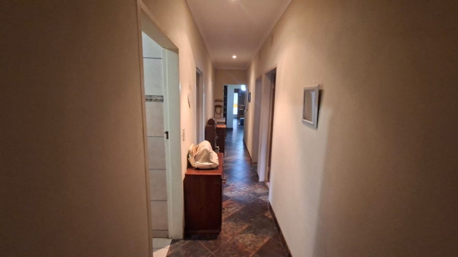 4 Bedroom Property for Sale in Chroompark Limpopo