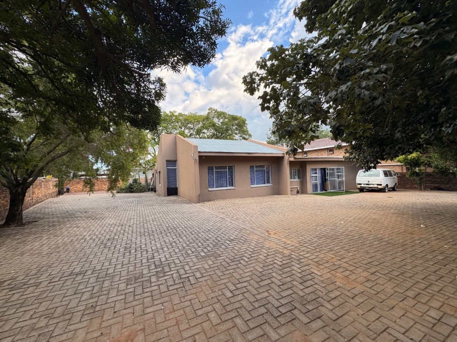 To Let commercial Property for Rent in Polokwane Central Limpopo