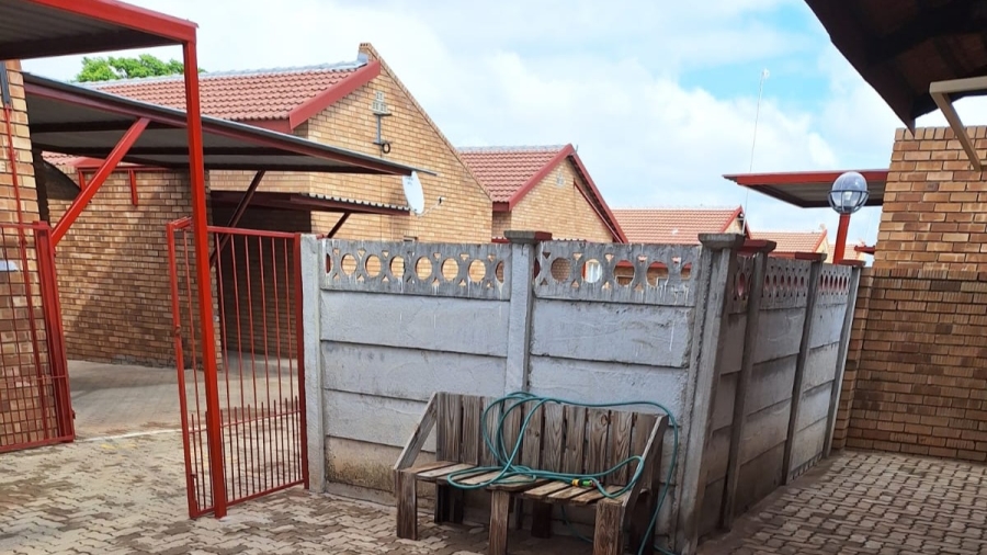 3 Bedroom Property for Sale in Annadale Limpopo