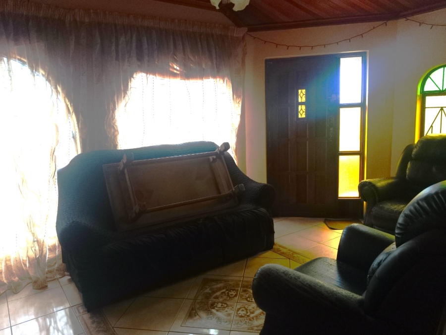 4 Bedroom Property for Sale in Westenburg Limpopo