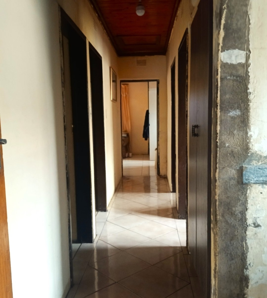 4 Bedroom Property for Sale in Westenburg Limpopo