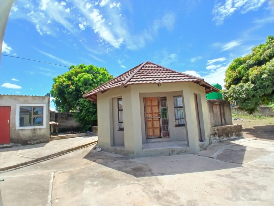 3 Bedroom Property for Sale in Modjadji Limpopo