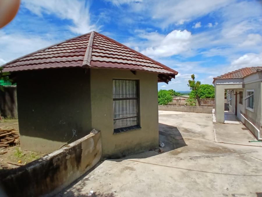 3 Bedroom Property for Sale in Modjadji Limpopo