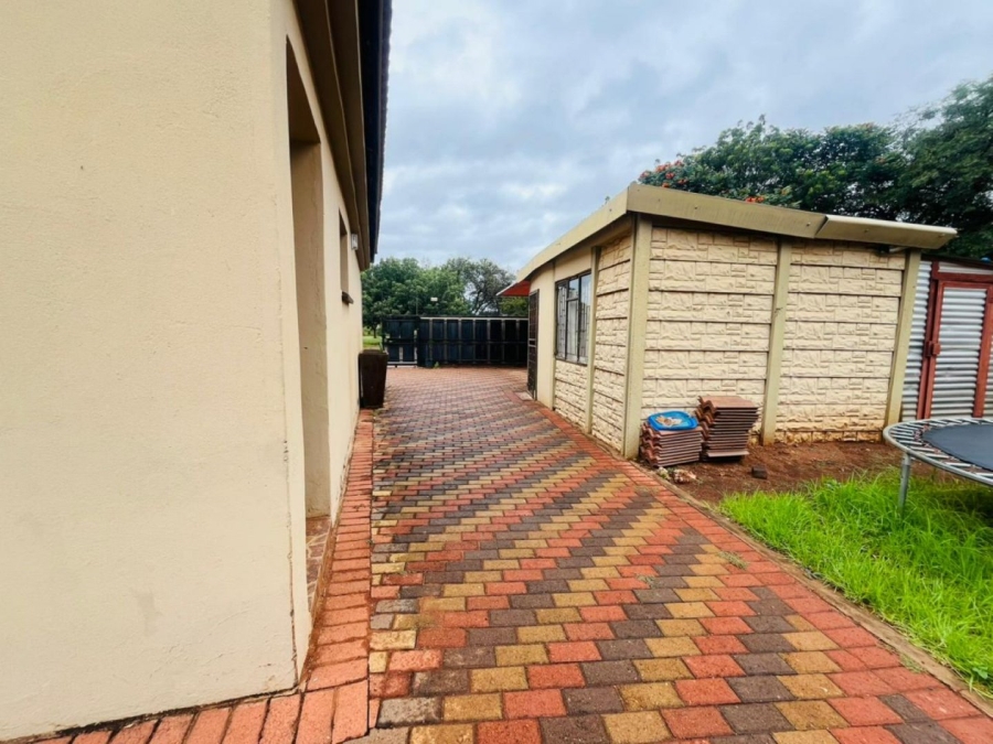 4 Bedroom Property for Sale in Mokopane Central Limpopo