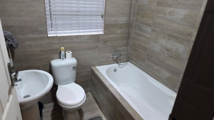 To Let 3 Bedroom Property for Rent in Premierpark Limpopo