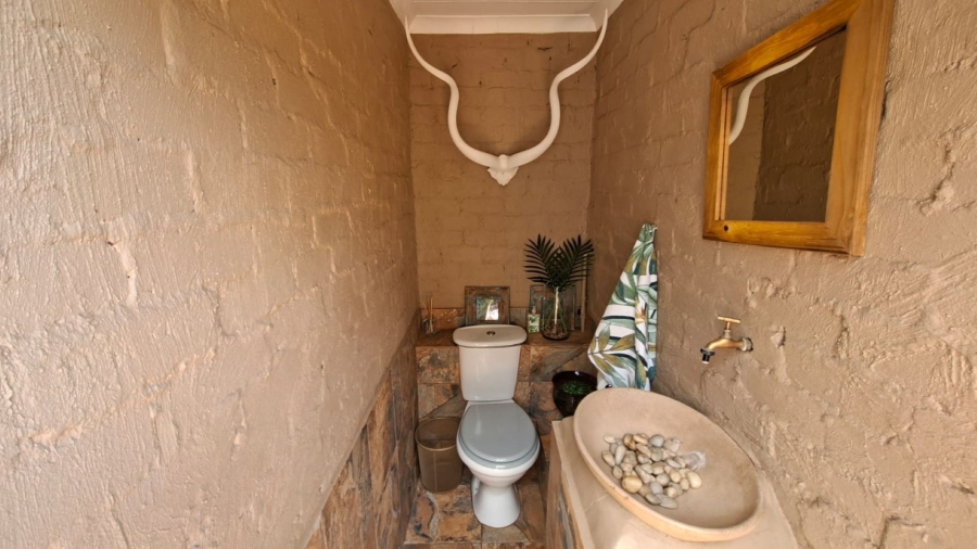 3 Bedroom Property for Sale in Kameeldoringpark Limpopo