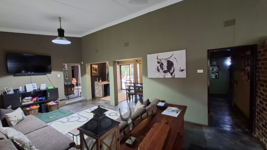 3 Bedroom Property for Sale in Kameeldoringpark Limpopo