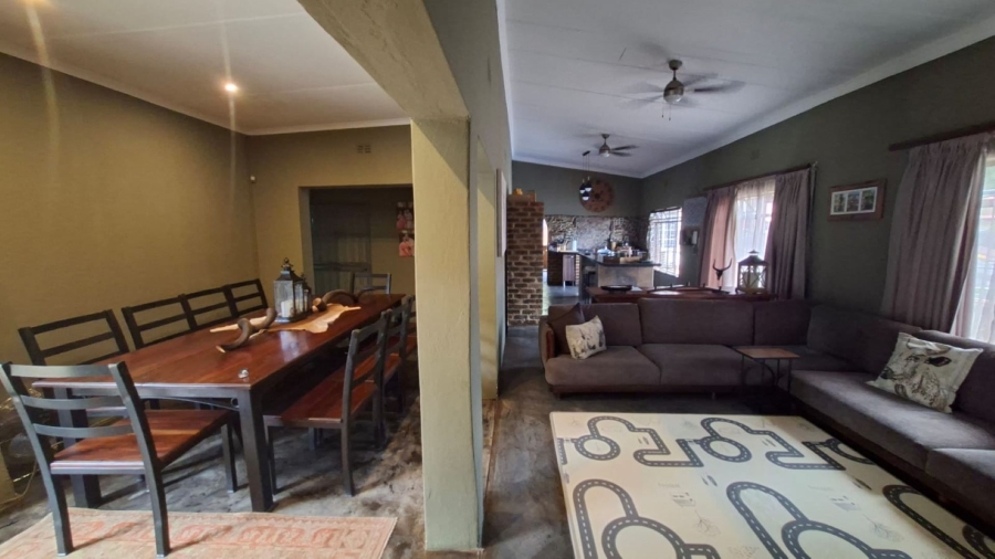 3 Bedroom Property for Sale in Kameeldoringpark Limpopo