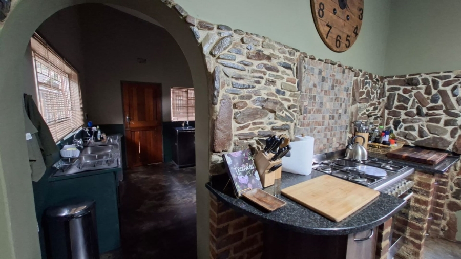 3 Bedroom Property for Sale in Kameeldoringpark Limpopo