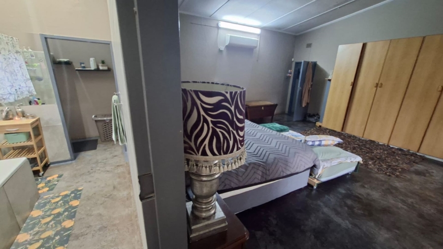 3 Bedroom Property for Sale in Kameeldoringpark Limpopo