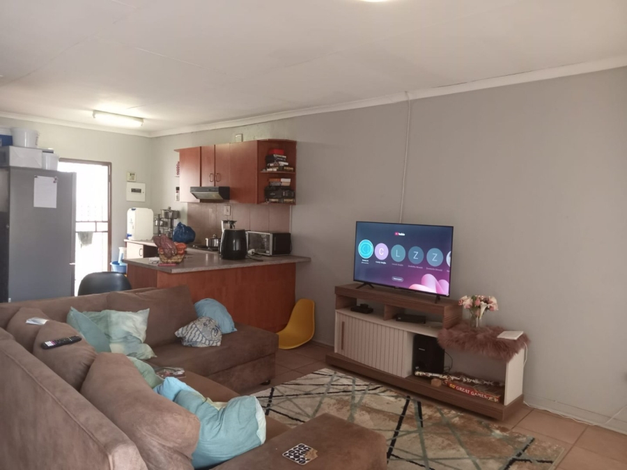 2 Bedroom Property for Sale in Polokwane Central Limpopo