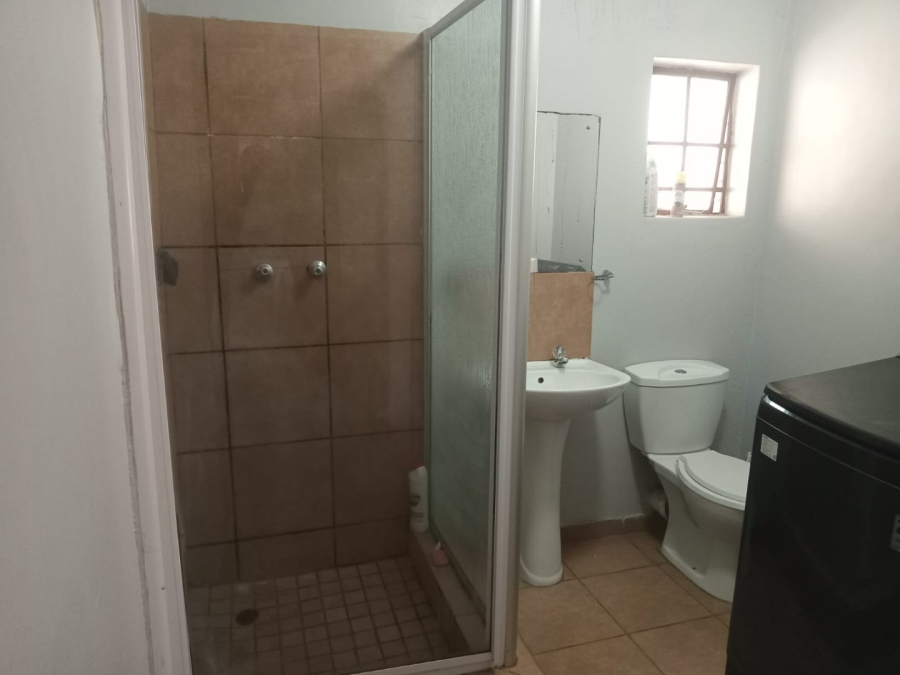 2 Bedroom Property for Sale in Polokwane Central Limpopo