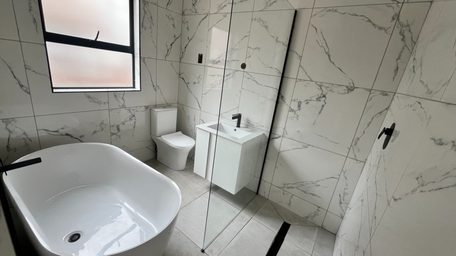 3 Bedroom Property for Sale in Vharanani Limpopo