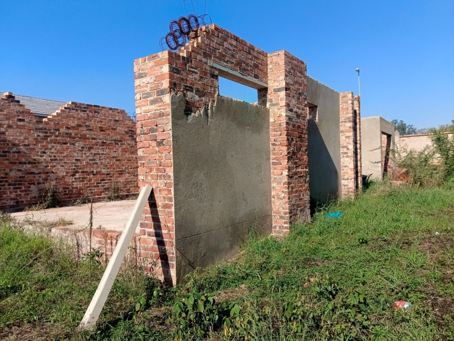  Bedroom Property for Sale in Waterberry Country Estate Limpopo