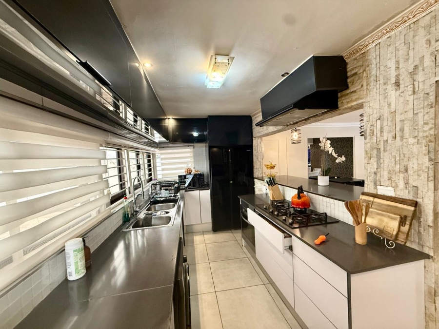 To Let 3 Bedroom Property for Rent in Kalkfontein A H Limpopo