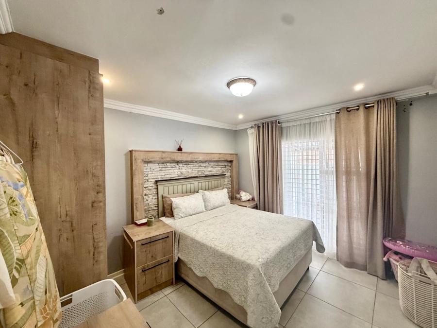 To Let 3 Bedroom Property for Rent in Kalkfontein A H Limpopo