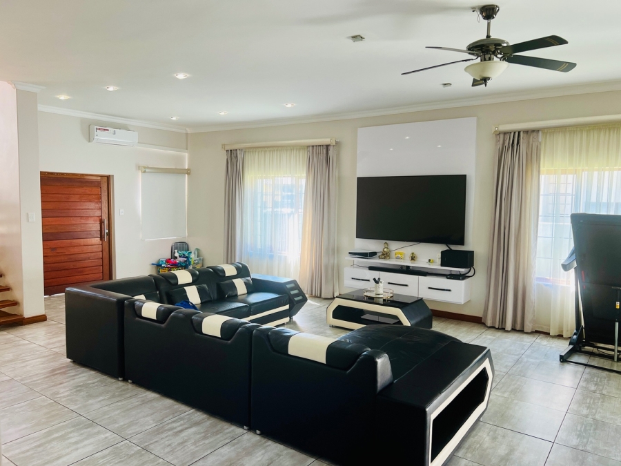 5 Bedroom Property for Sale in Woodhill Estate Limpopo