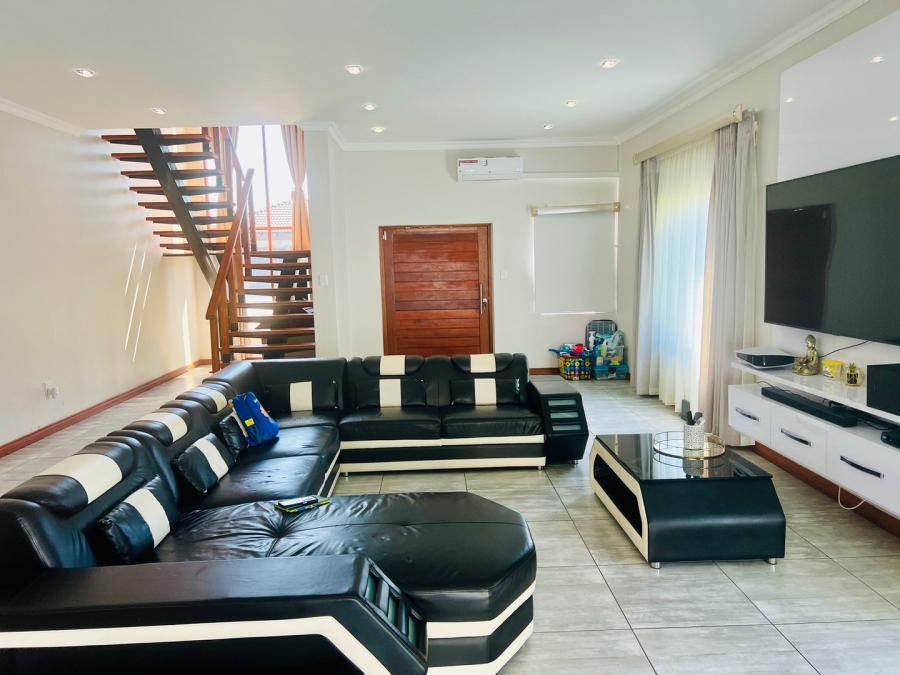 5 Bedroom Property for Sale in Woodhill Estate Limpopo