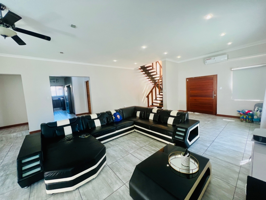 5 Bedroom Property for Sale in Woodhill Estate Limpopo