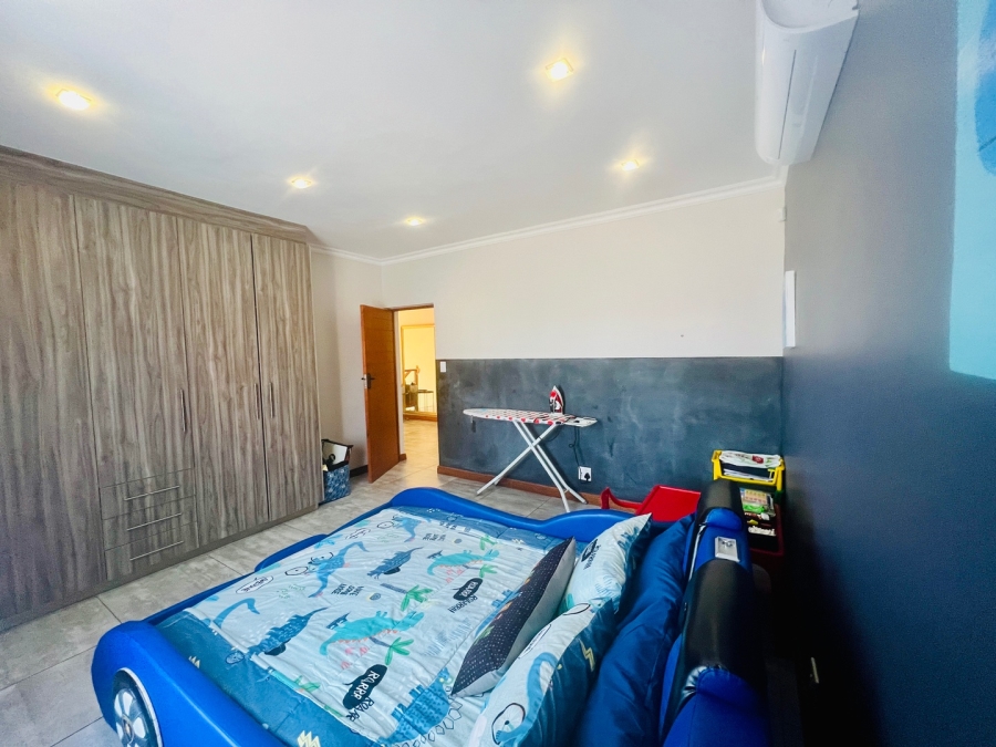 5 Bedroom Property for Sale in Woodhill Estate Limpopo