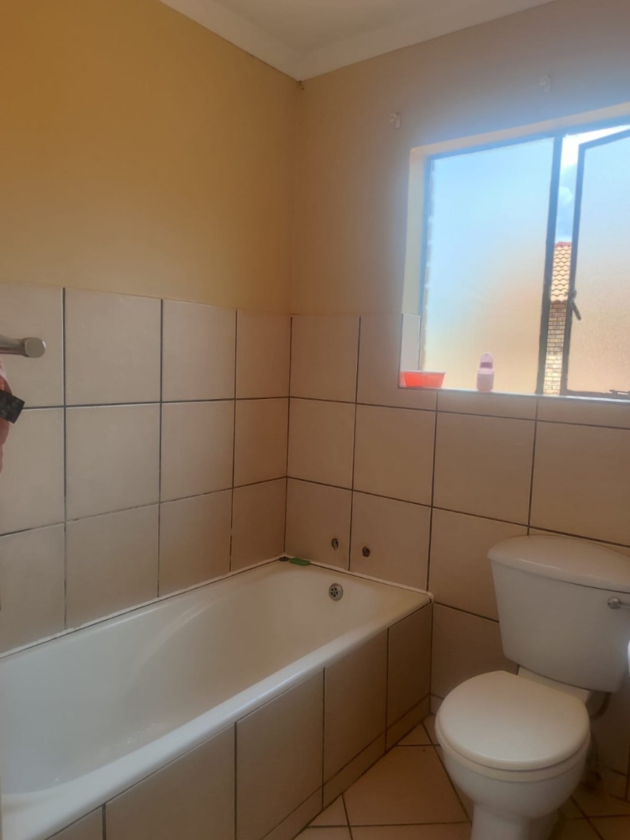 2 Bedroom Property for Sale in Northam Limpopo