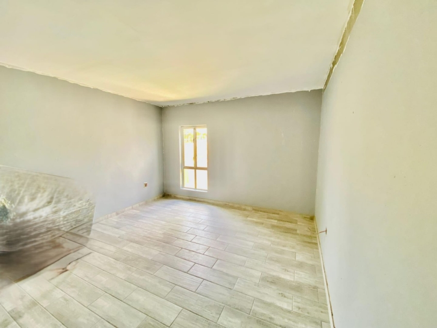 To Let 4 Bedroom Property for Rent in Arborpark Limpopo