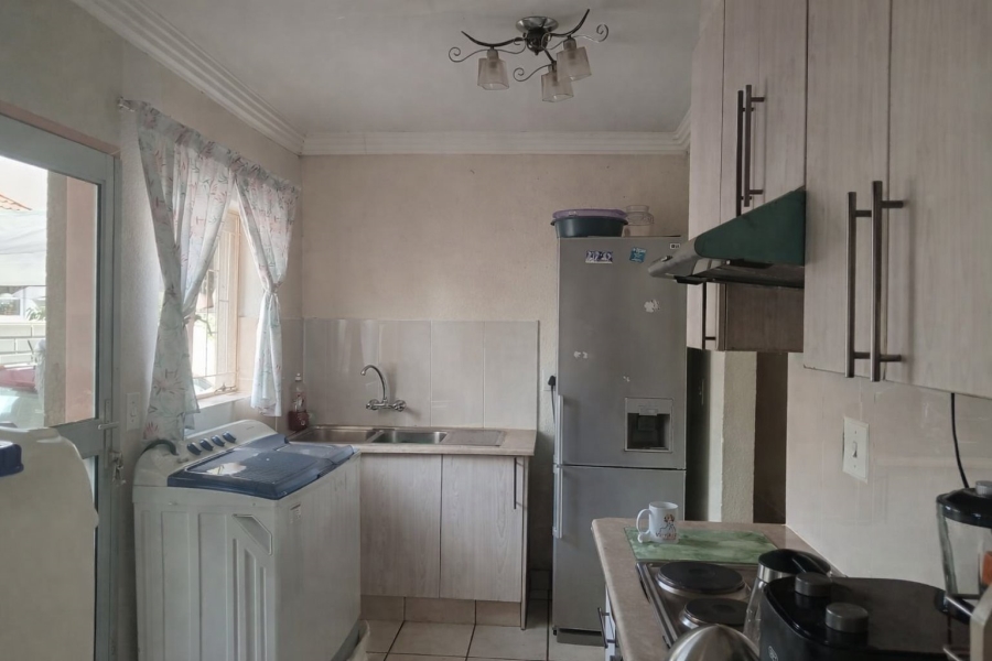 To Let 4 Bedroom Property for Rent in Bendor Limpopo