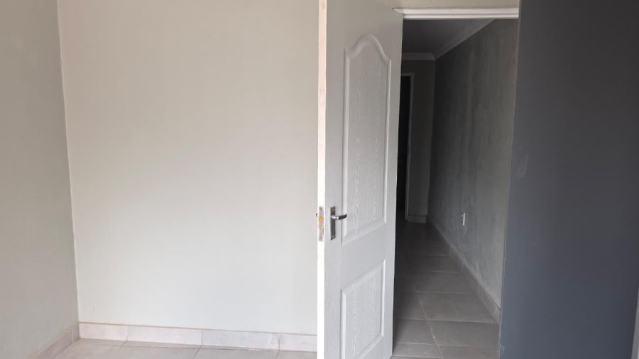 To Let 1 Bedroom Property for Rent in Aquapark Limpopo