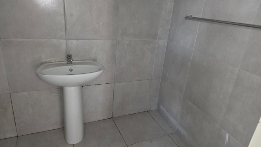 To Let 1 Bedroom Property for Rent in Aquapark Limpopo