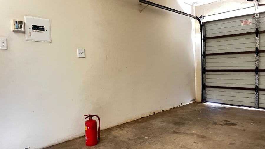 To Let 3 Bedroom Property for Rent in Bendor Limpopo