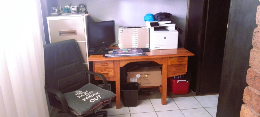 3 Bedroom Property for Sale in Sterpark Limpopo