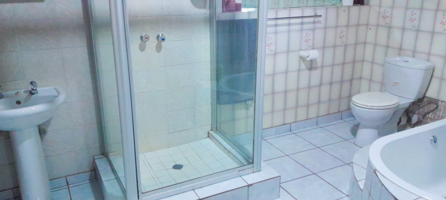 3 Bedroom Property for Sale in Sterpark Limpopo