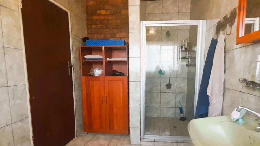 3 Bedroom Property for Sale in Sterpark Limpopo