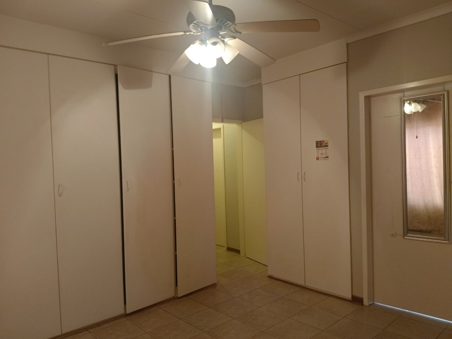 To Let 3 Bedroom Property for Rent in Bendor Limpopo