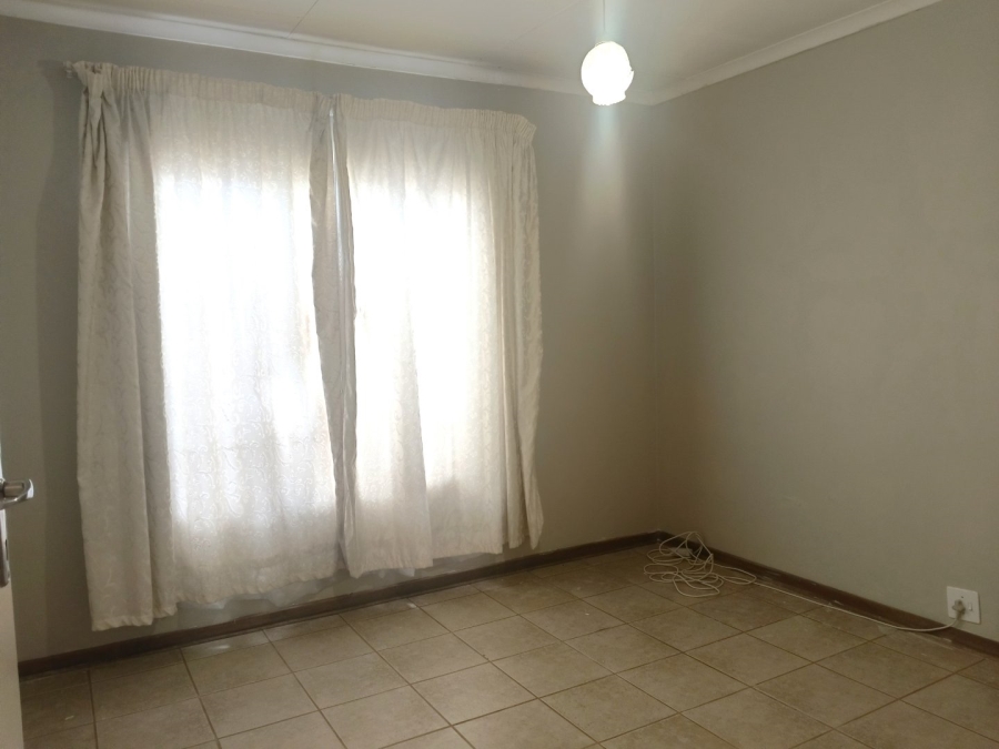 To Let 3 Bedroom Property for Rent in Bendor Limpopo