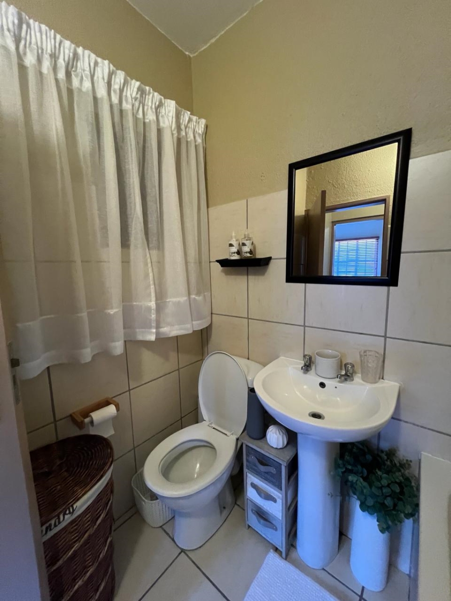 2 Bedroom Property for Sale in Polokwane Central Limpopo