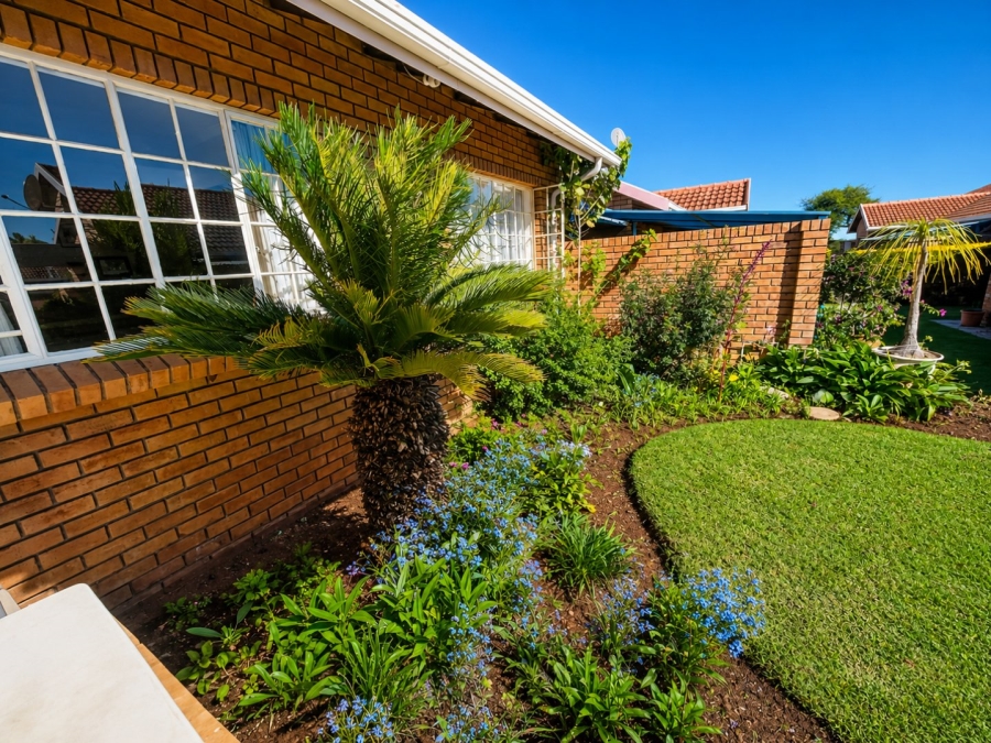 3 Bedroom Property for Sale in Koraal Retirement Village Limpopo