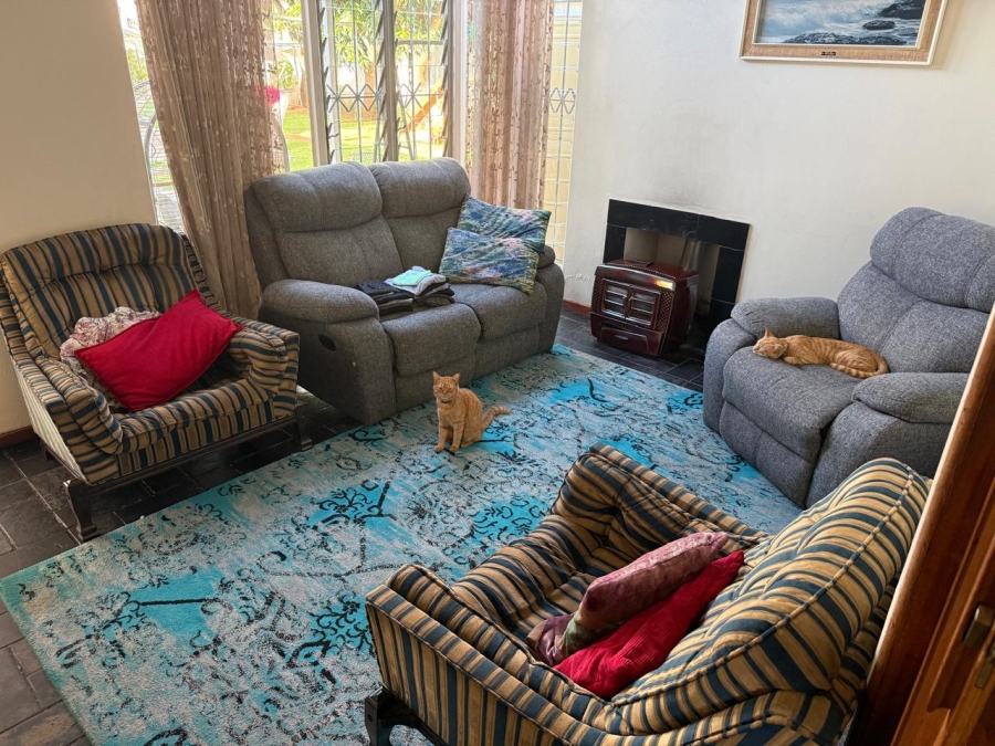 5 Bedroom Property for Sale in Nirvana Limpopo