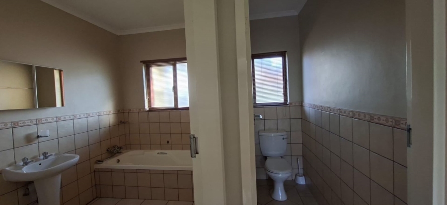 To Let 2 Bedroom Property for Rent in Chroompark Limpopo