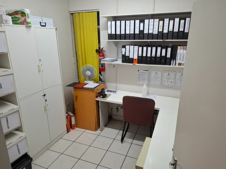 To Let Commercial Property for Rent in Polokwane Central Limpopo