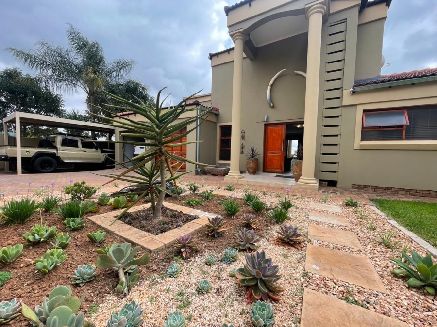 3 Bedroom Property for Sale in Bendor Limpopo