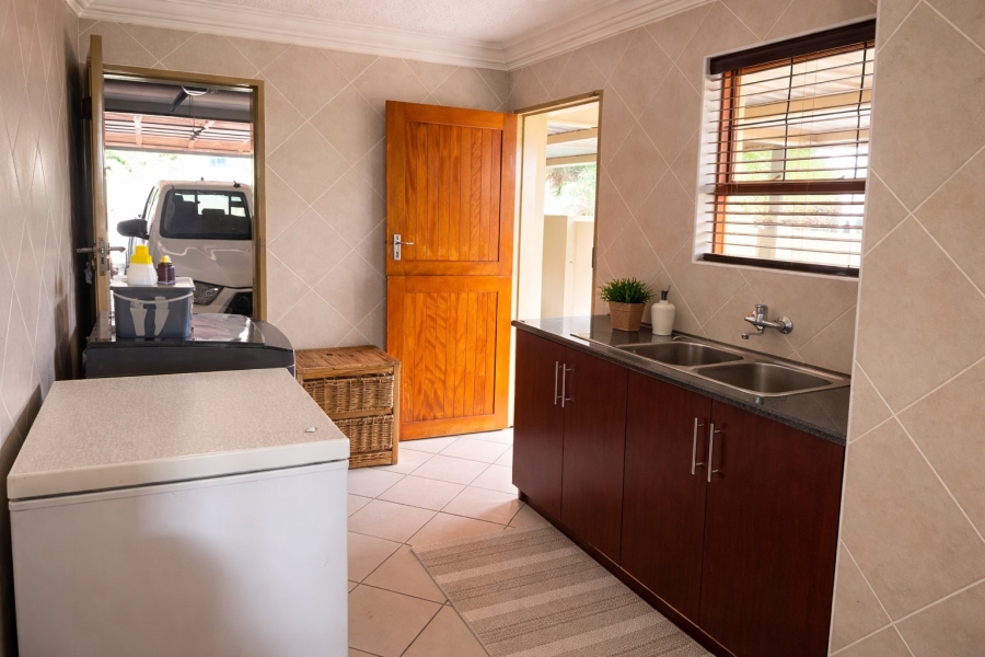 3 Bedroom Property for Sale in Bendor Limpopo
