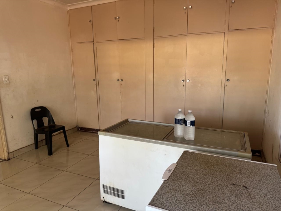 4 Bedroom Property for Sale in Polokwane Central Limpopo